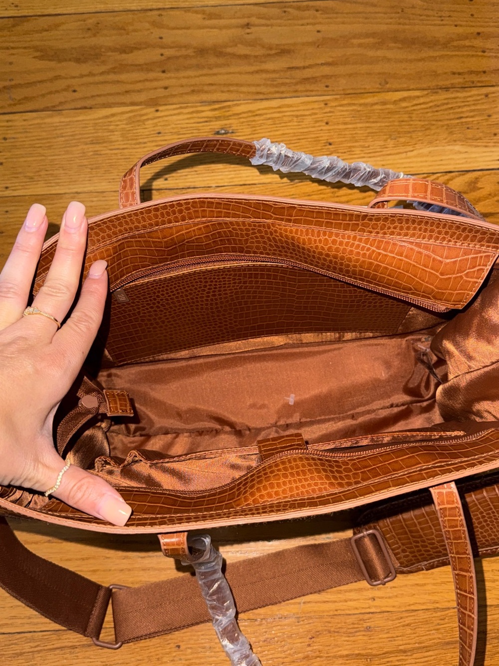 NWT BEIS | The Work Tote | Maple Croc - Picture 10 of 12